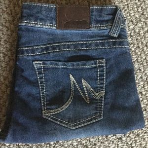 SOLD Maurice’s Jeans Straight Bootcut Size 9/10